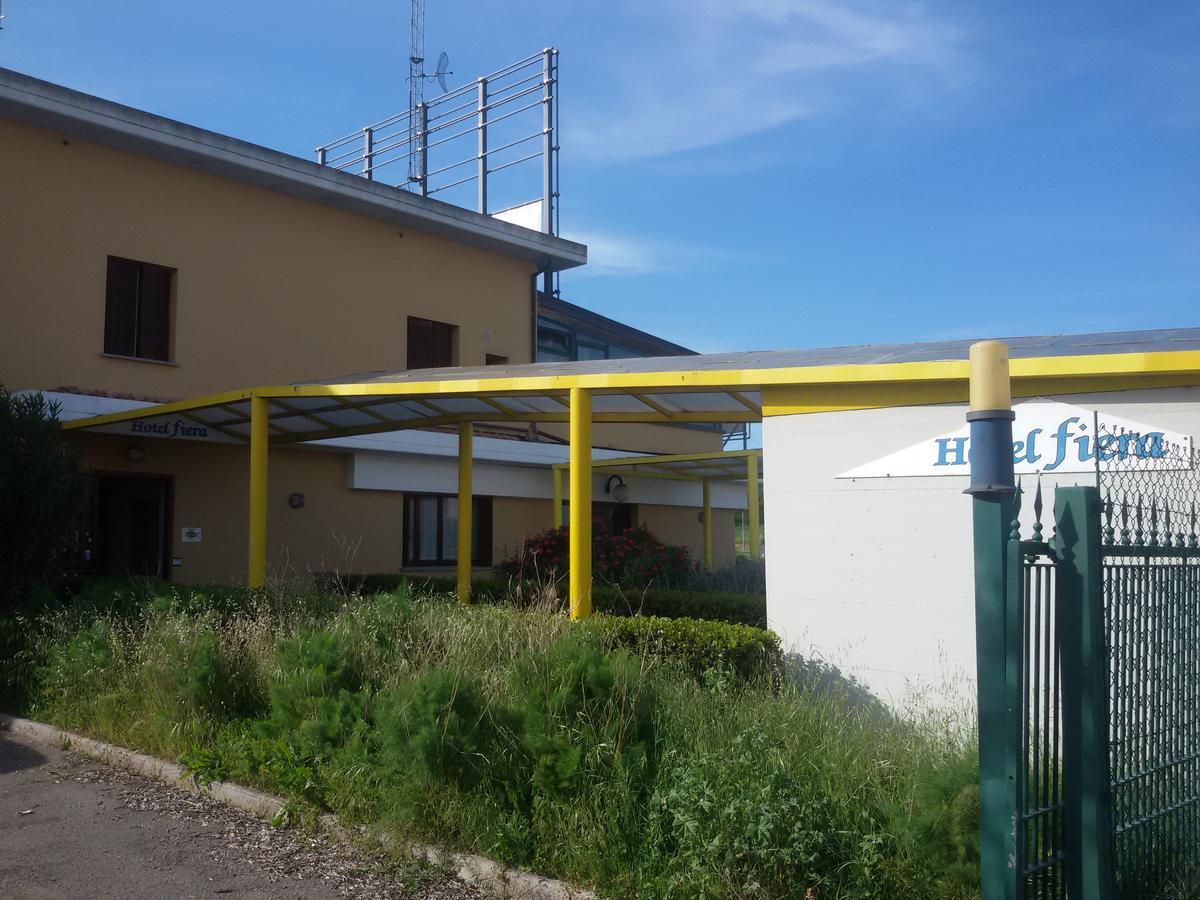 Hotel Fiera Pesaro Exterior photo